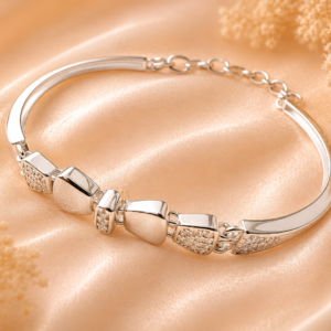 Silver Designer Bracelet with Diamond